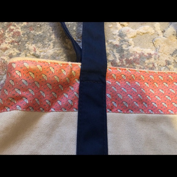 🐳 Vineyard Vines Classic Tote - Picture 14 of 14